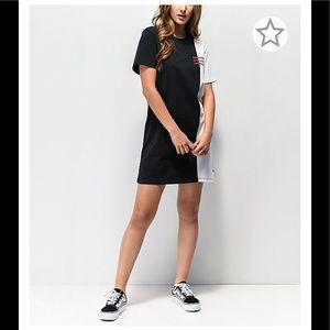 Vans Super Speedee Tee Shirt/Dress Black & White